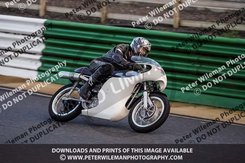 enduro digital images;event digital images;eventdigitalimages;mallory park;mallory park photographs;mallory park trackday;mallory park trackday photographs;no limits trackdays;peter wileman photography;racing digital images;trackday digital images;trackday photos
